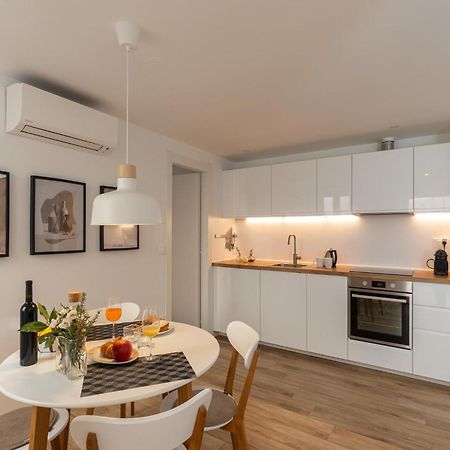 Apartments Odin ドゥブロブニク エクステリア 写真